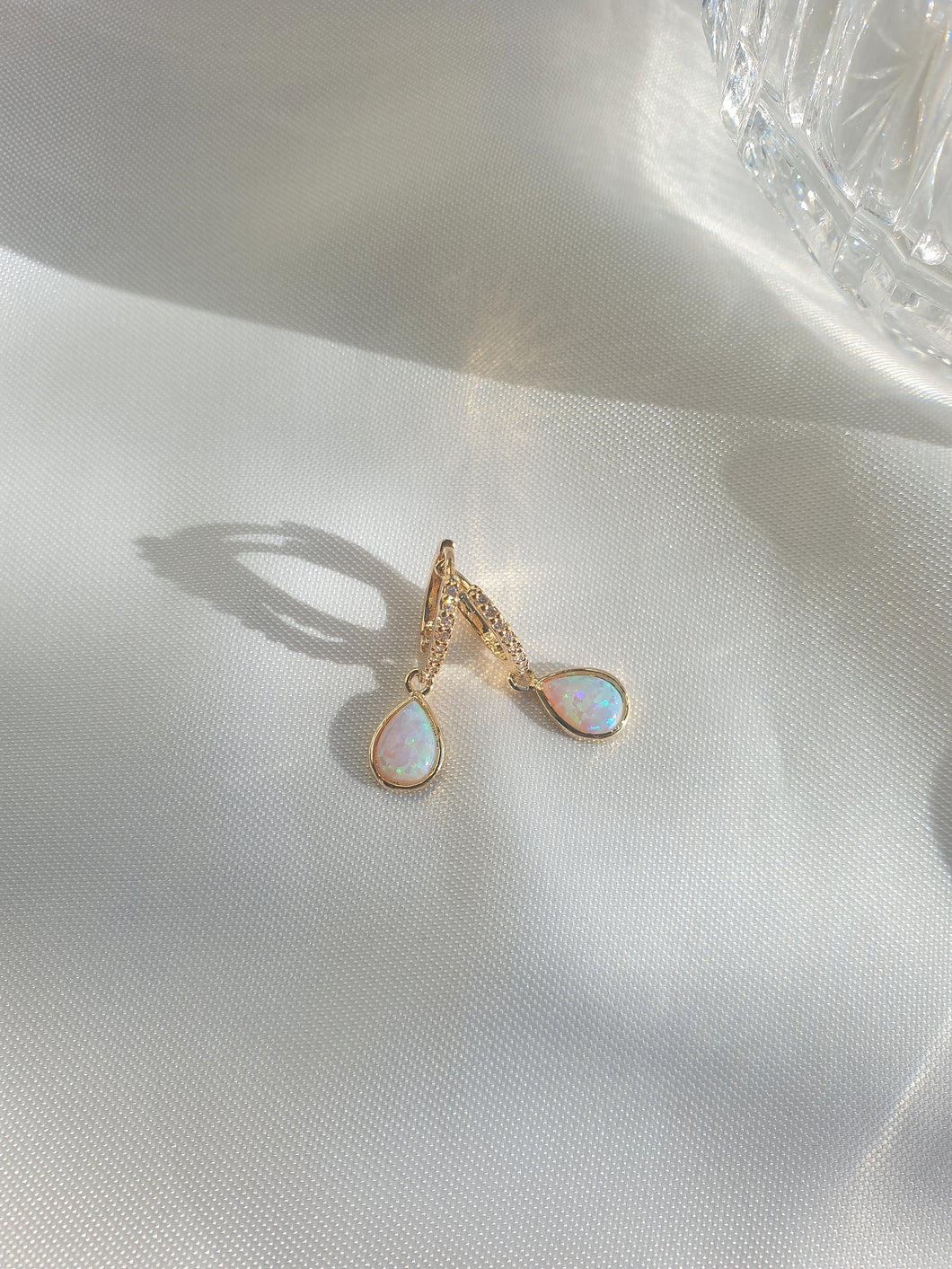 OPAL TEARDROP