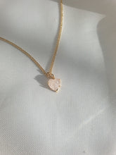 Charger l&#39;image dans la galerie, FLIRTY GIRL NECKLACE