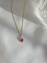 Charger l&#39;image dans la galerie, FLIRTY GIRL RED NECKLACE