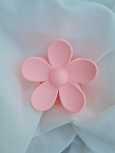 FLOWER HAIR CLAW POWDER PINK